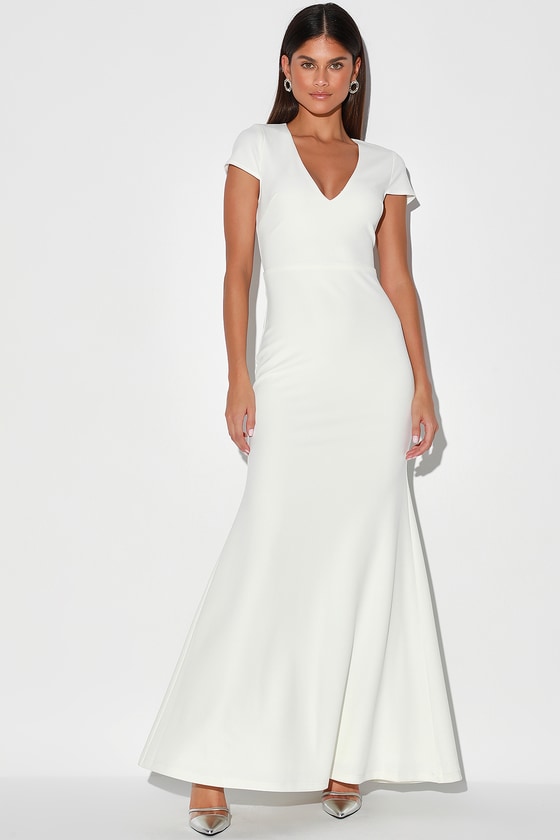 Elegant White Maxi Dress - Mermaid Maxi ...